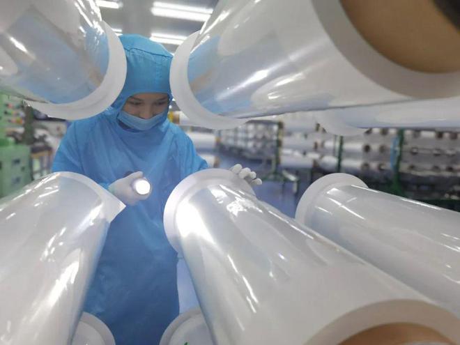 江西高安 新材料產業異軍突起，集成電路芯片設計及服務蓬勃發展